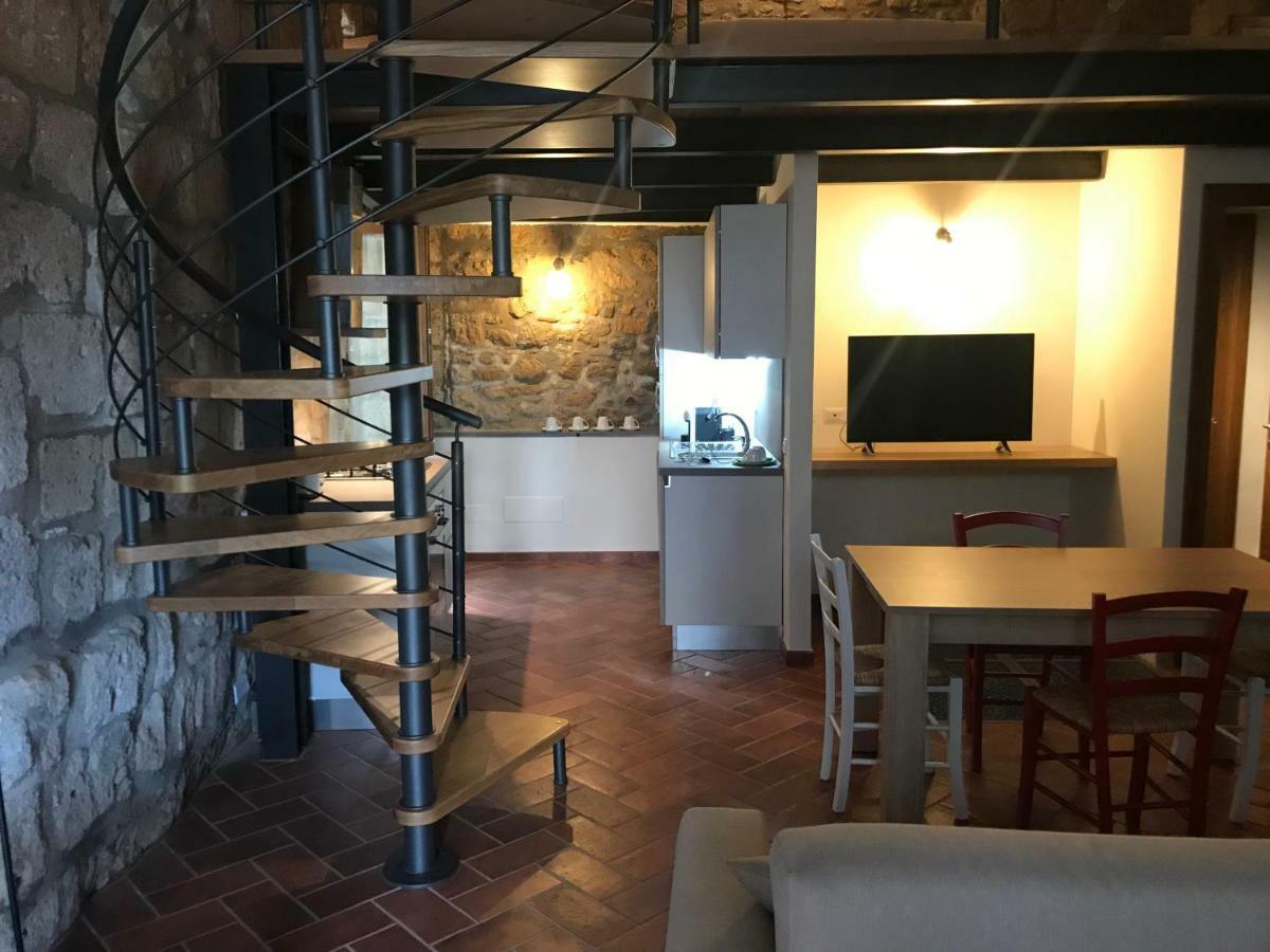 Palazzo Urbani Apartment ออร์เวียโต ภายนอก รูปภาพ